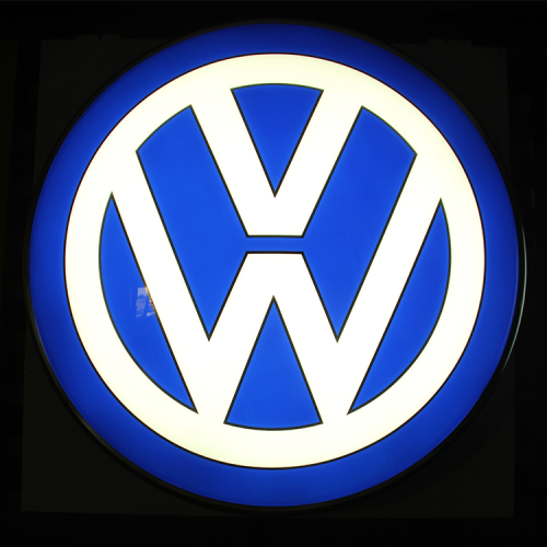 Volkswagen Automotive Signage Light Advertising Sign VW Chrome Car Logo