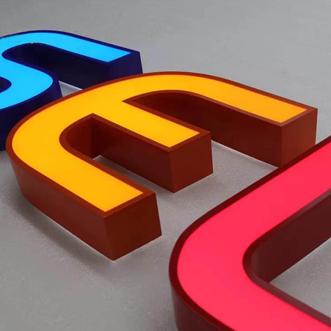 3D Stainless Steel Light Box Acrylic Face Led Frontlit Sign Board Retail Store Channel Letters